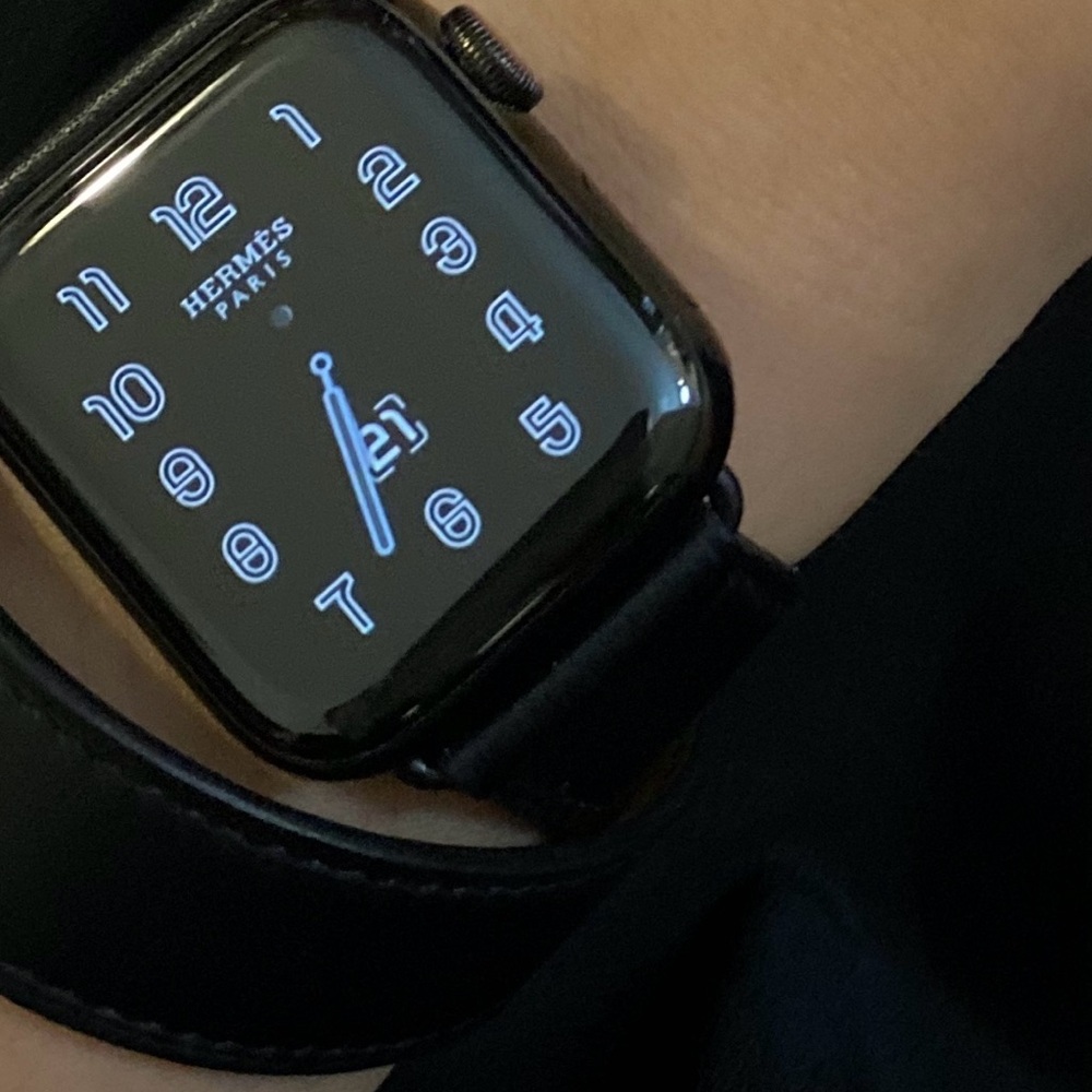 Hermès Double Tour Attelage Apple Watch Leather Band (Black)